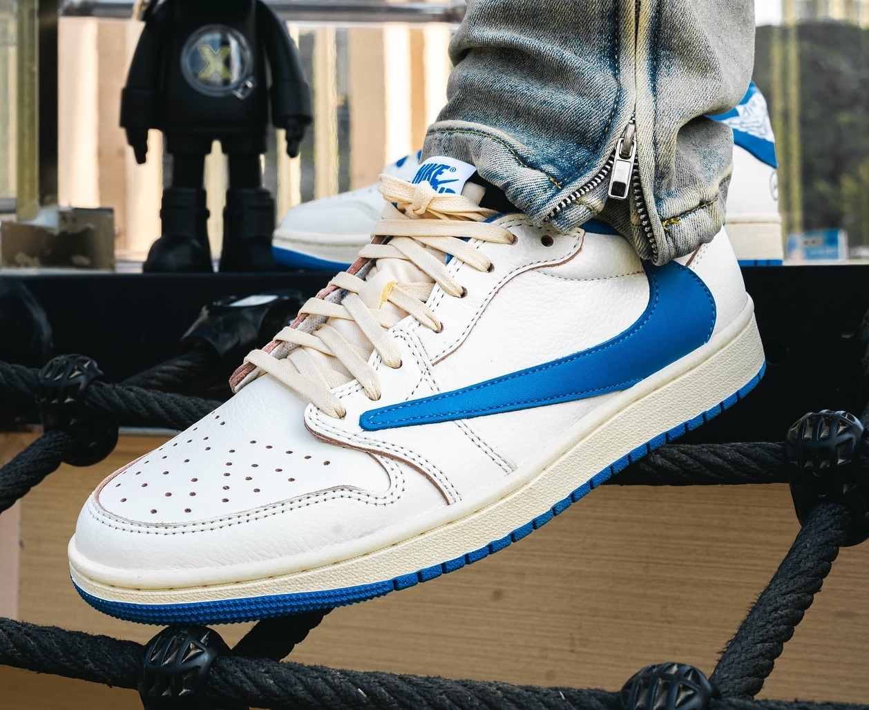 Travis Scott x Fragment x Air Jordan 1 Low OG DM7866 104 Modern Notoriety