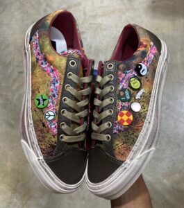 Vans Old Skool 36 Souvenir Chanel Graffiti Bag Release Date - Modern