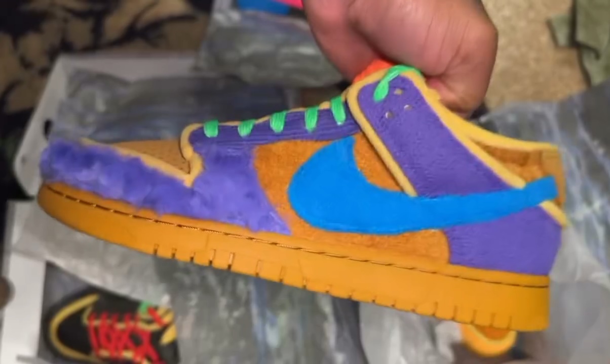 Cactus Plant Flea Market x Nike Swamp Sponge Dunk Psychic Purple Photo Blue Gold Suede IH5094-500