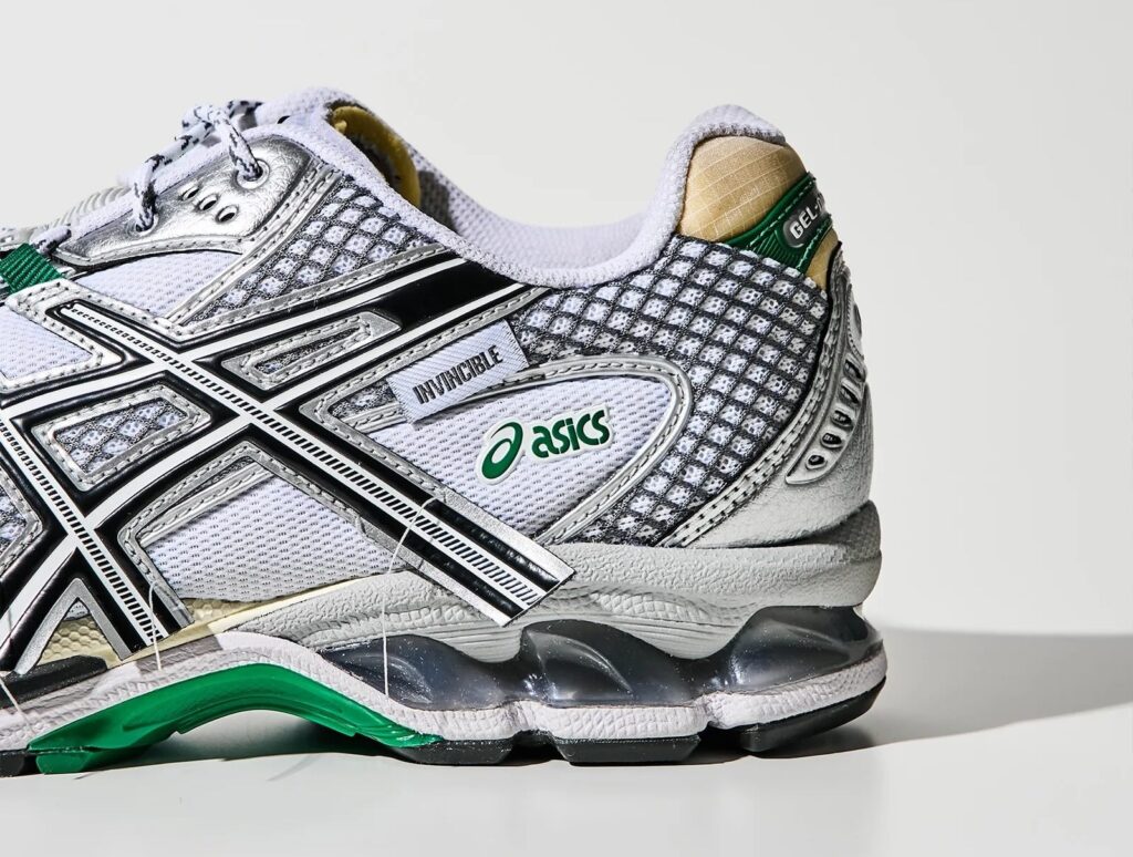 INVINCIBLE x ASICS GEL-NIMBUS 10.1 "HTTP 404" Green 1203A814-020