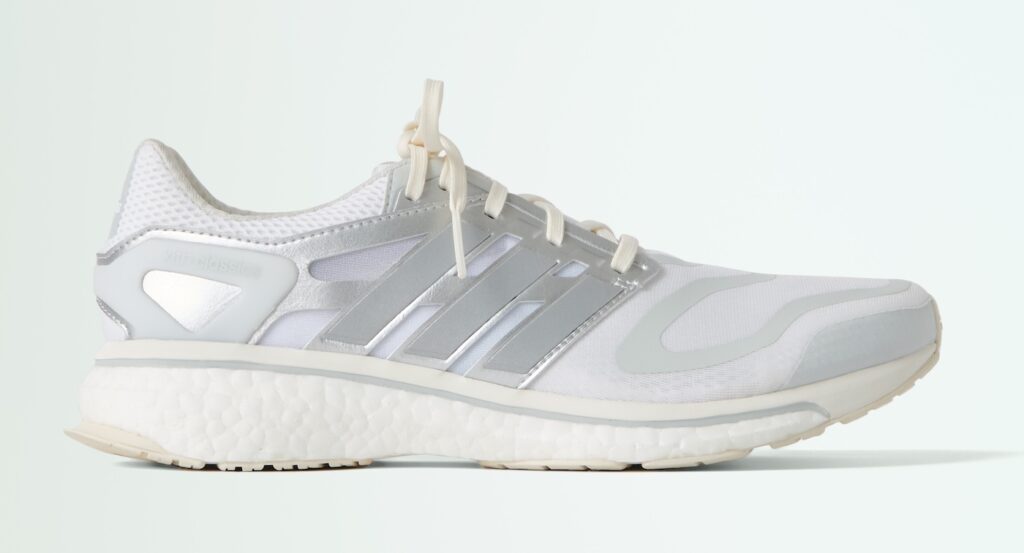 Kith x adidas Energy Boost
Color: White/Black/Silver Metallic
Style Code: JQ9293