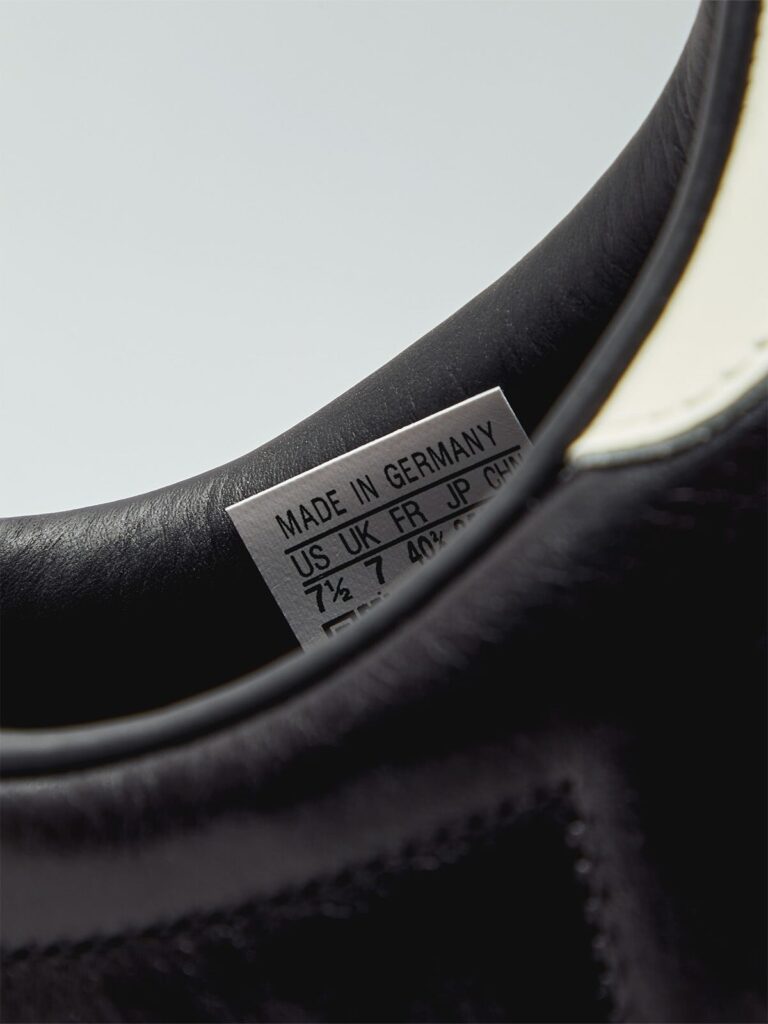 Ronnie Fieg x adidas Superstar Made in Germany "Black Tie 2.0"
Color: Black/White/Silver
Style Code: IH4565