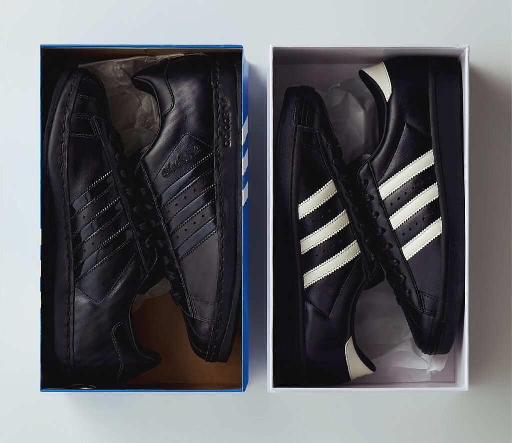 Ronnie Fieg x adidas Superstar Made in Germany "Black Tie 2.0"
Color: Black/White/Silver
Style Code: IH4565