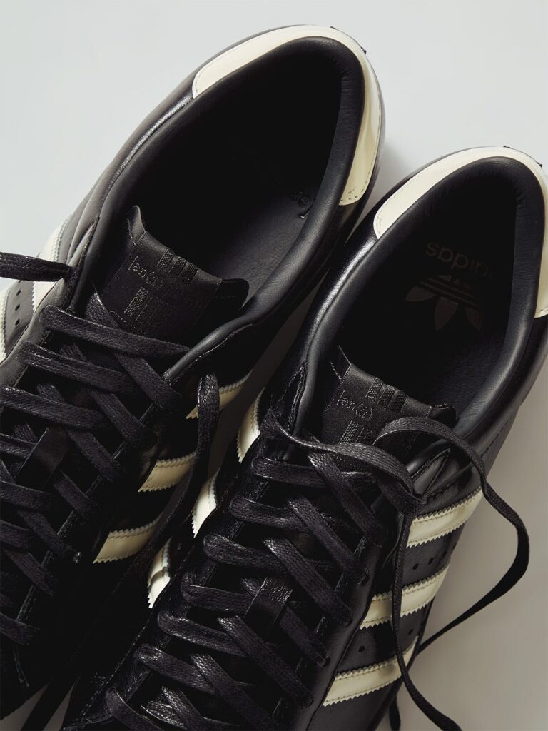 Ronnie Fieg x adidas Superstar Made in Germany "Black Tie 2.0"
Color: Black/White/Silver
Style Code: IH4565