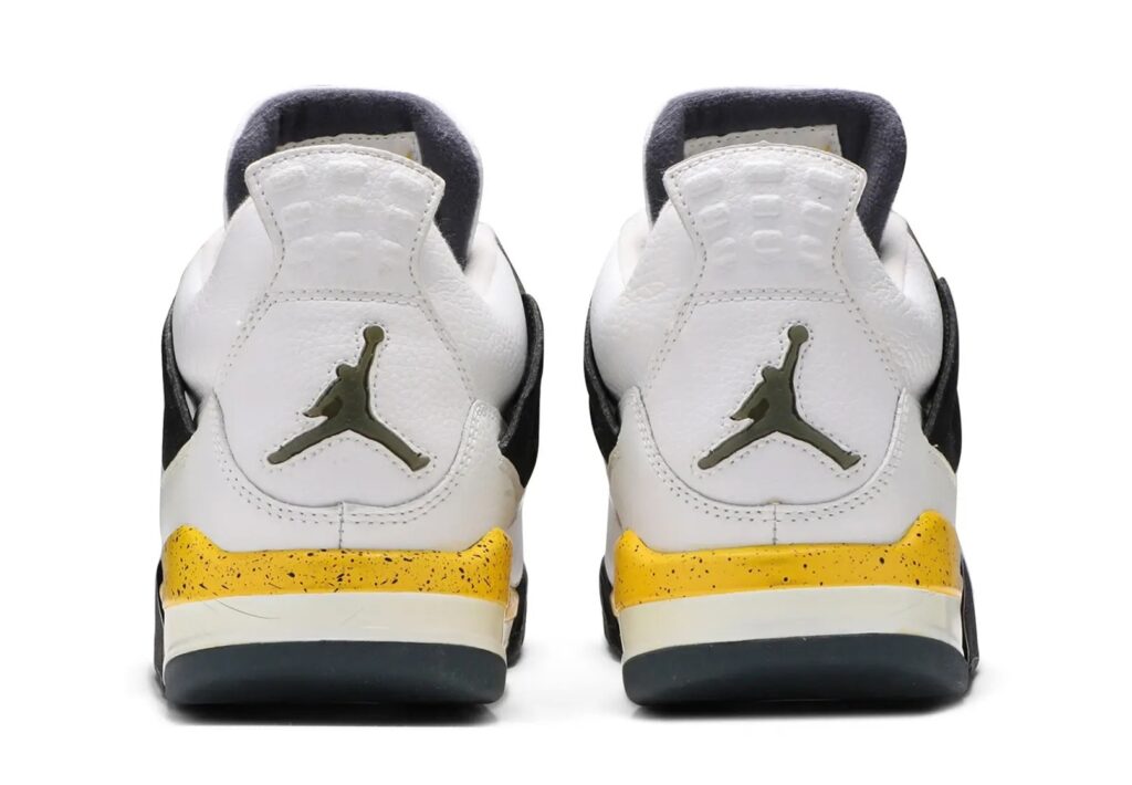 Air Jordan Retro 4 "Tour Yellow"