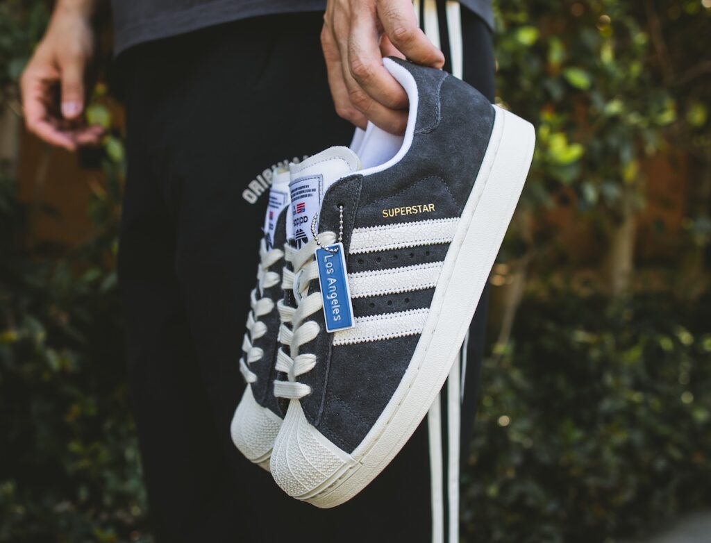 Qias Omar x LA adidas Superstar II