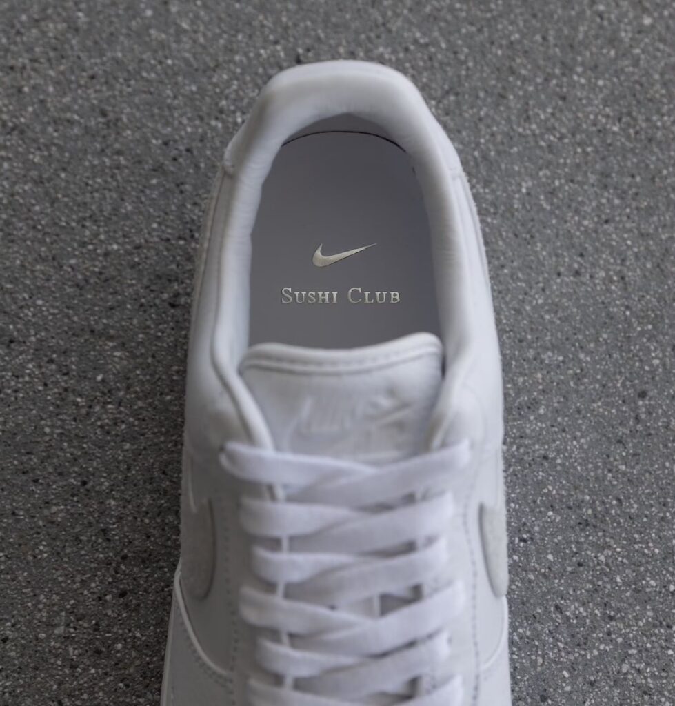 Sushi Club x Nike Air Force 1 II6234-100