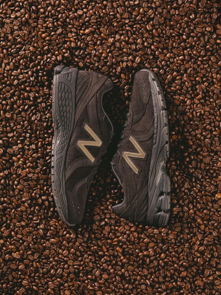 Kith x New Balance 860v2 "Espresso" ML860KT2
