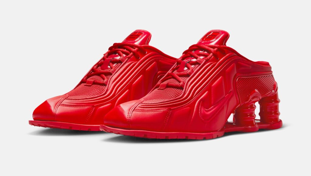 Martine x Rose Nike Shox MR4
Red