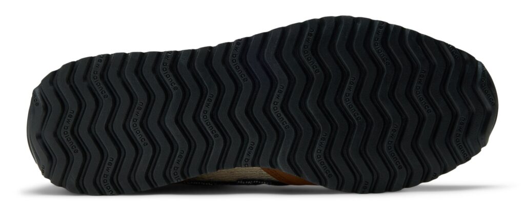 Sézane x New Balance 471