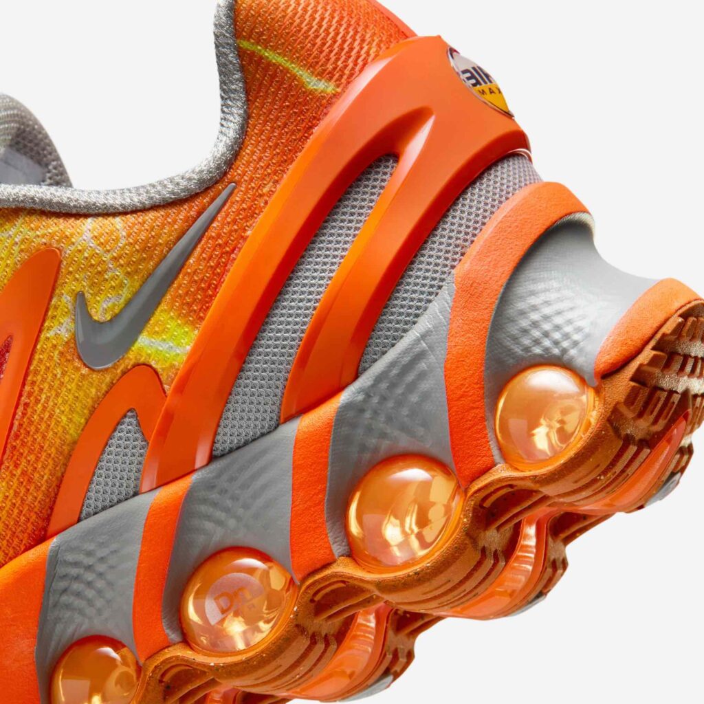 Palace Skateboards x Nike Air Max DN8 Safety Orange IB4181-800