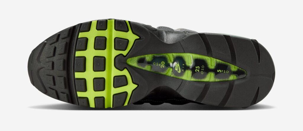 Nike Air Max 95 OG “Neon” Black/Cool Grey-Neon Yellow
HM4740-001