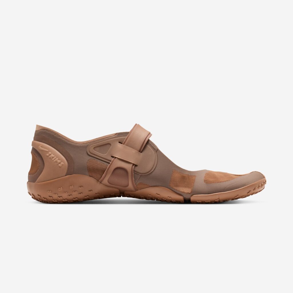 NikeSKIMS Air Rift Mesh archaeo brown