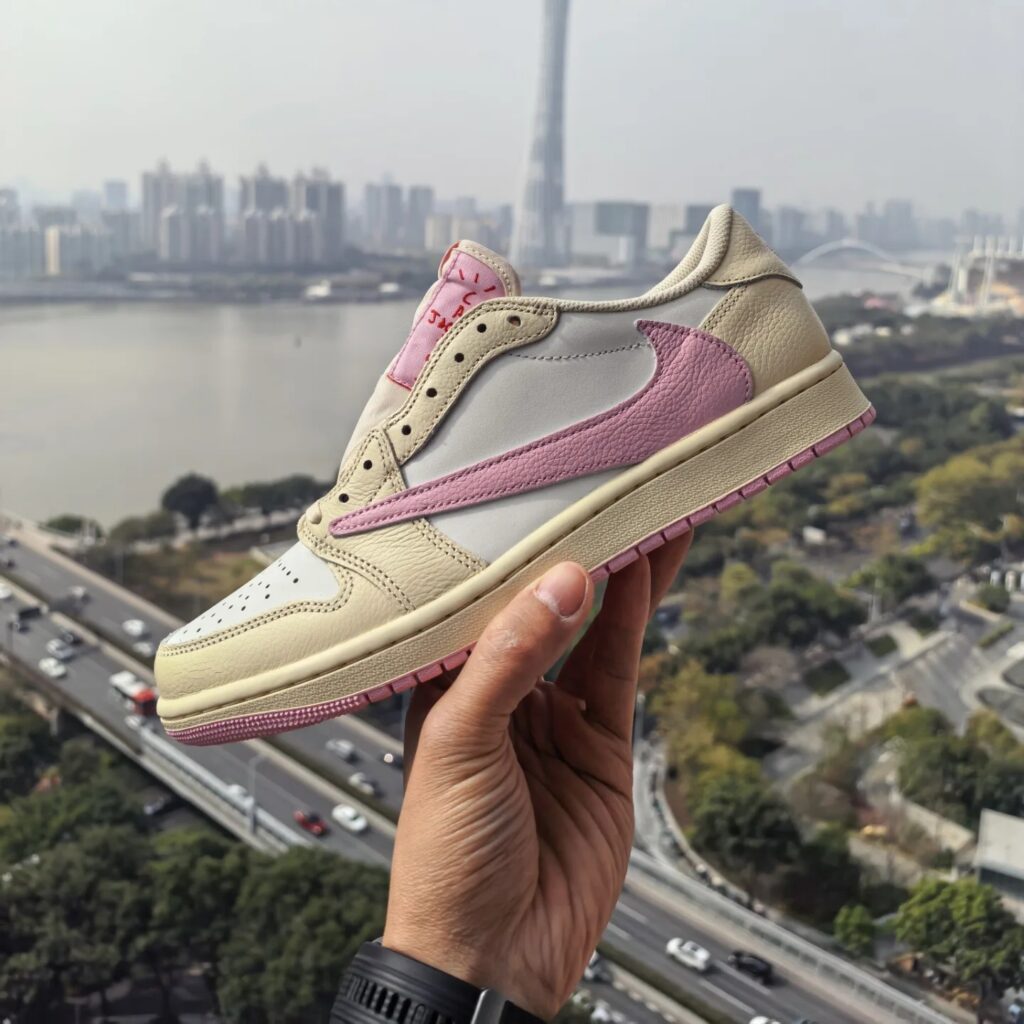 travis scott air jordan 1 low og tropical pink IQ7604-100