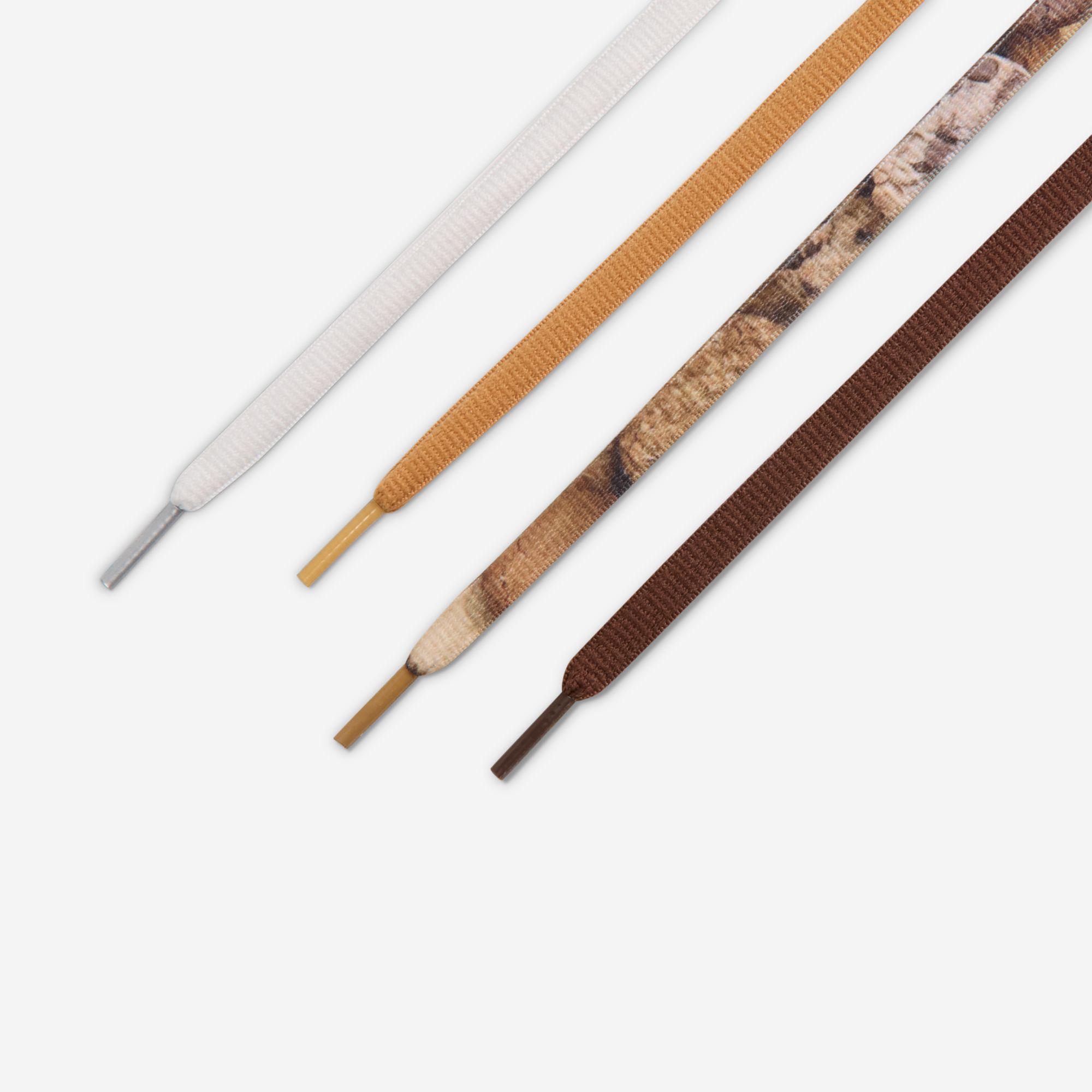 NOTE Manchester x Nike SB Dunk Low "Brew & Biscuits"