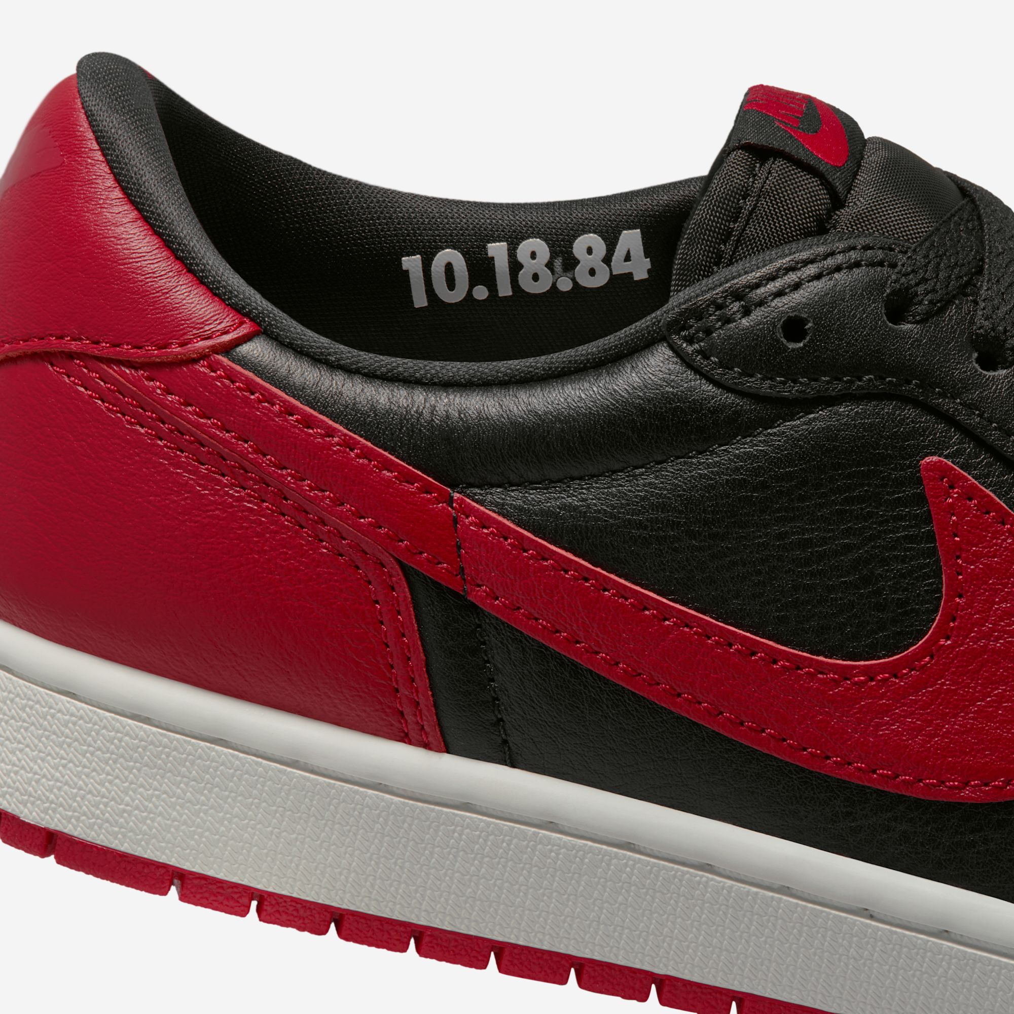 Air Jordan 1 Low OG “Banned”
