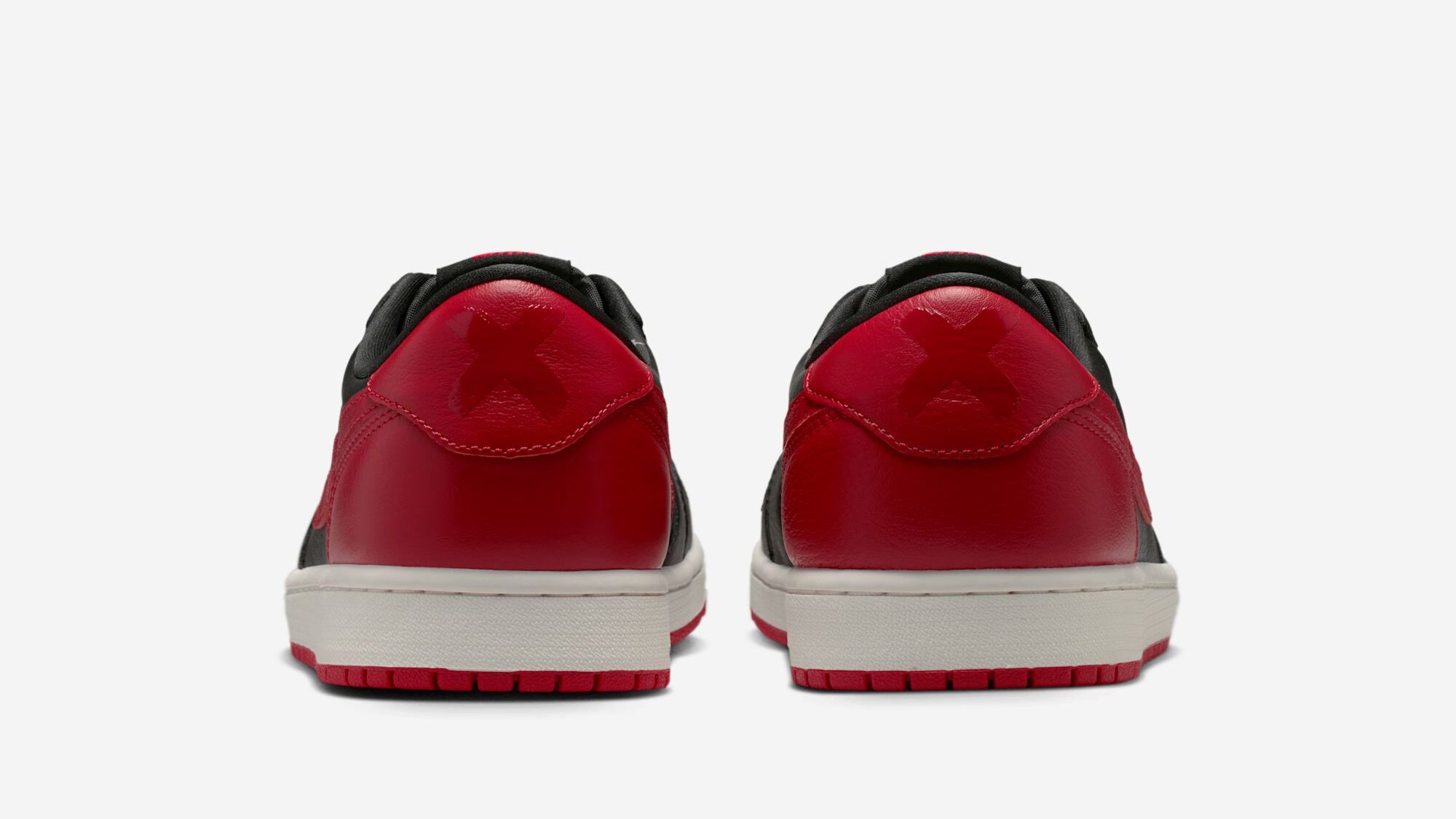 Air Jordan 1 Low OG “Banned”
