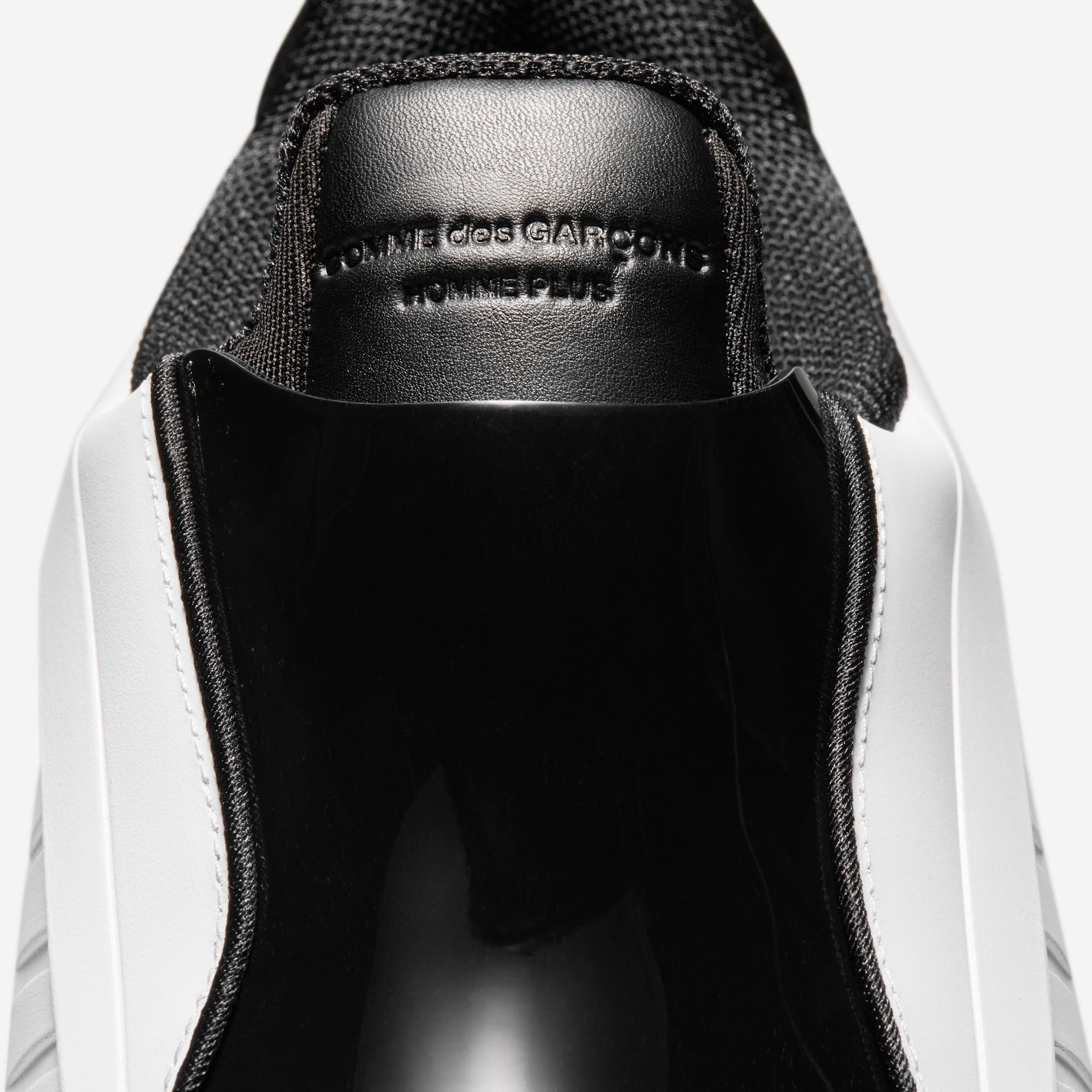 COMME des GARÇONS HOMME PLUS x Nike Air Max Dolce Black/White