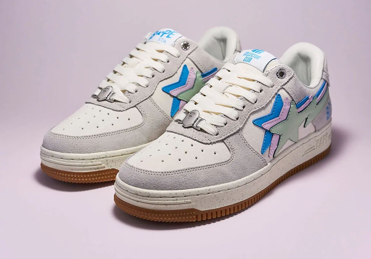 Sneaker News x A BATHING APE BAPE STA "Day"
