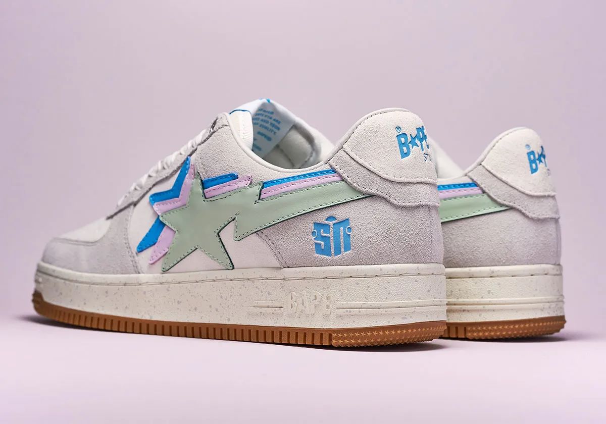 Sneaker News x A BATHING APE BAPE STA "Day"
