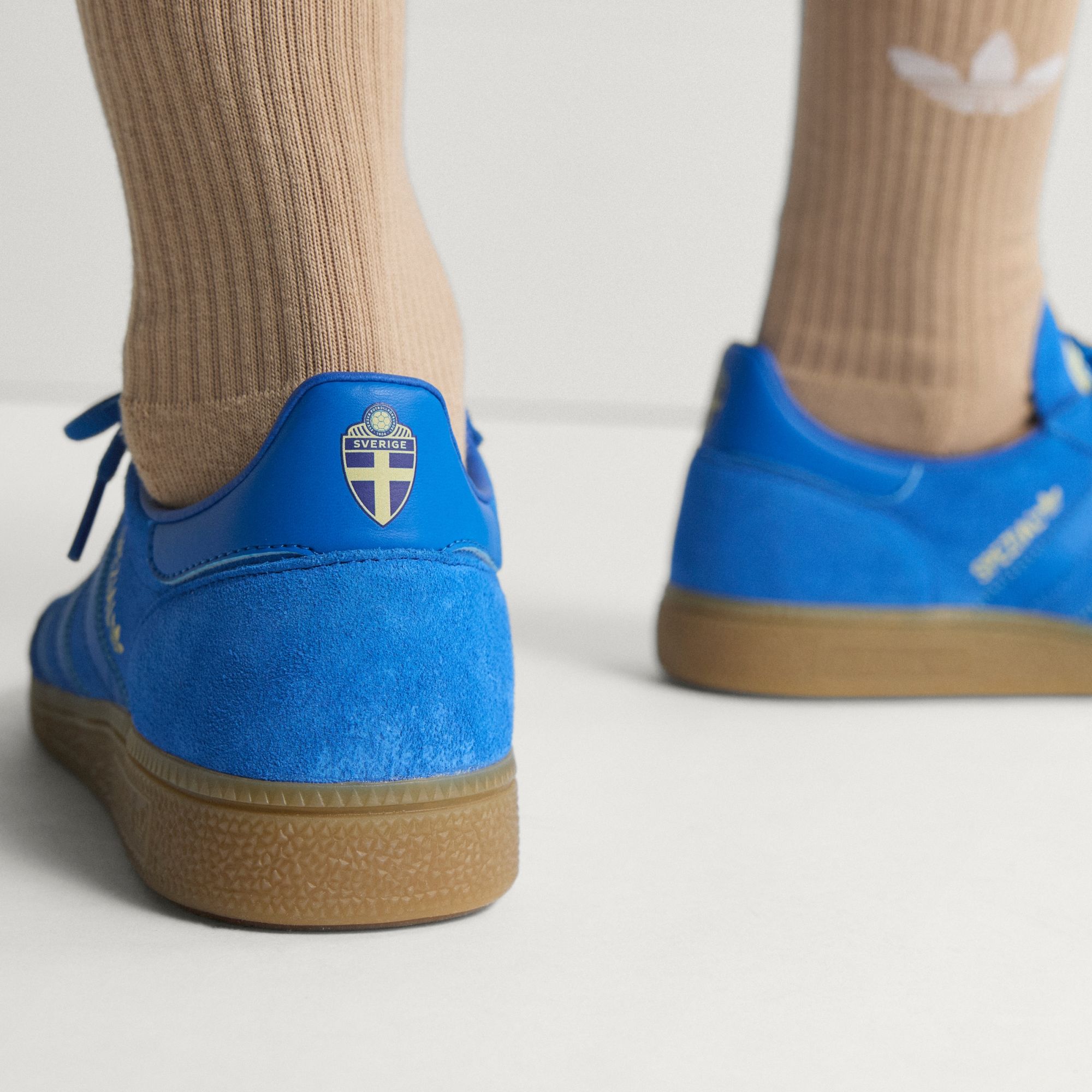 Sweden Handball Spezial Shoes Federation Pack
