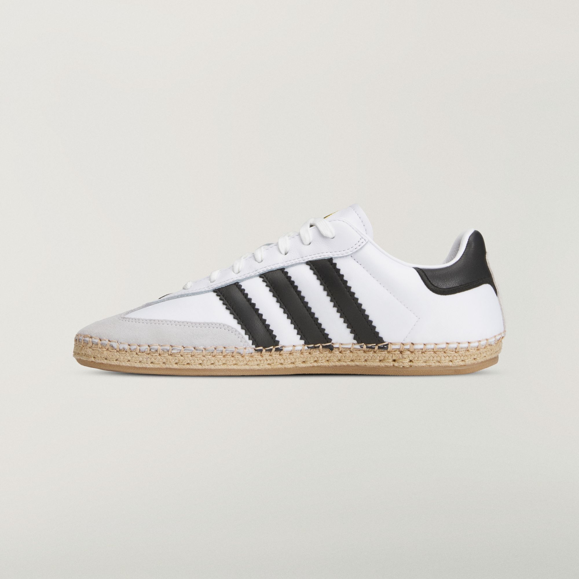 CLOT x adidas Originals Samba
