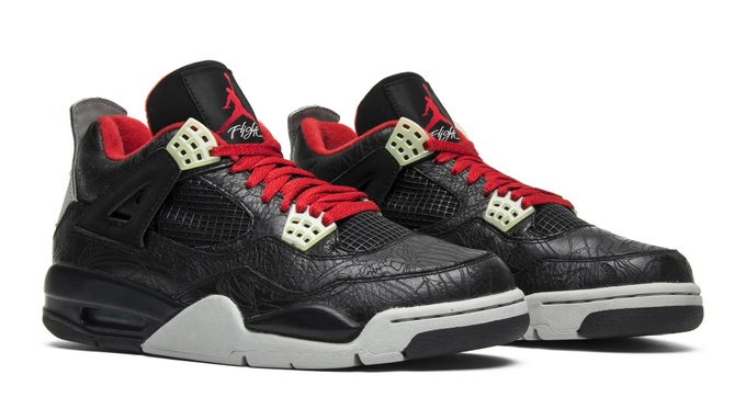 Air Jordan 4 “Black Laser”

