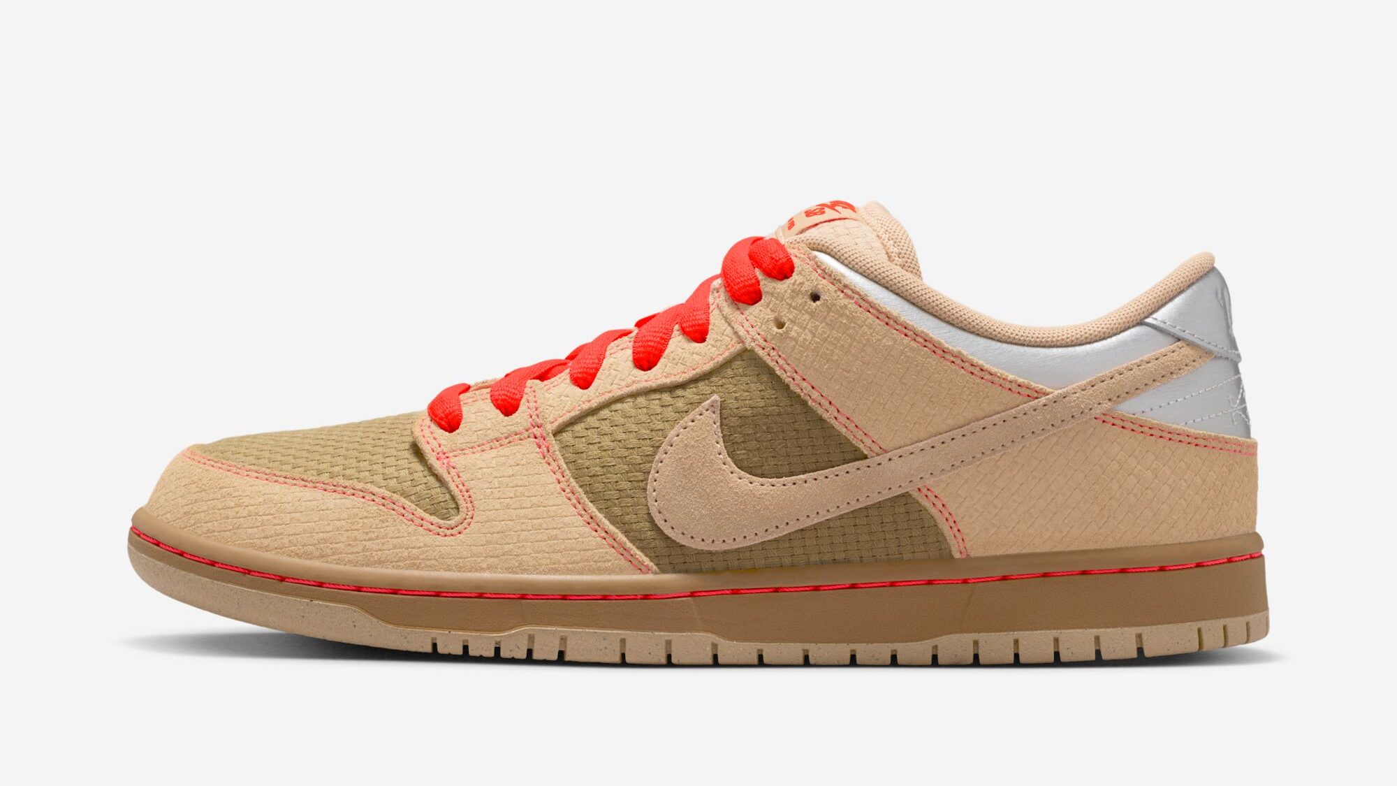 Nike SB Dunk Low "Songkran"
