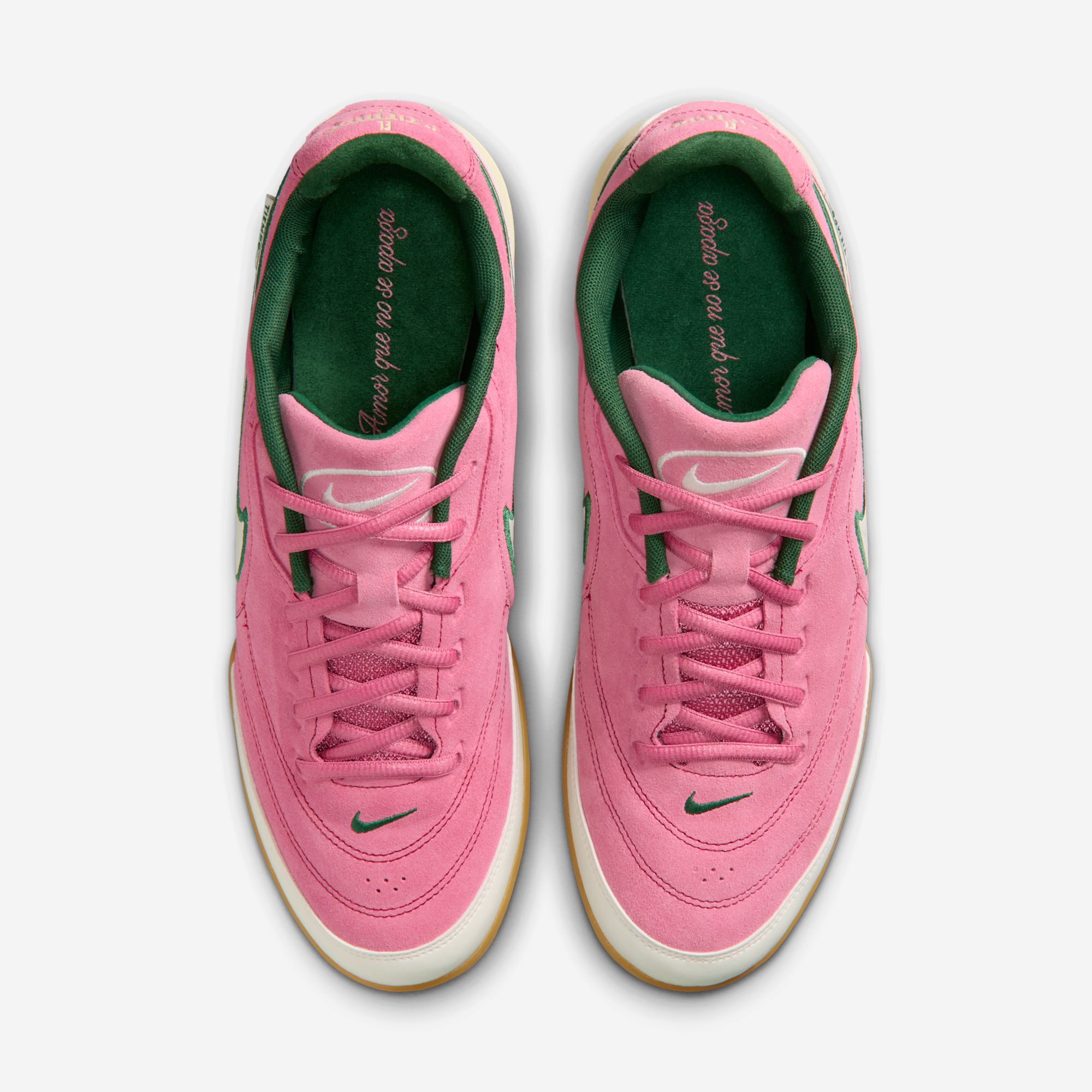 Nike Tiempo StreetGato
