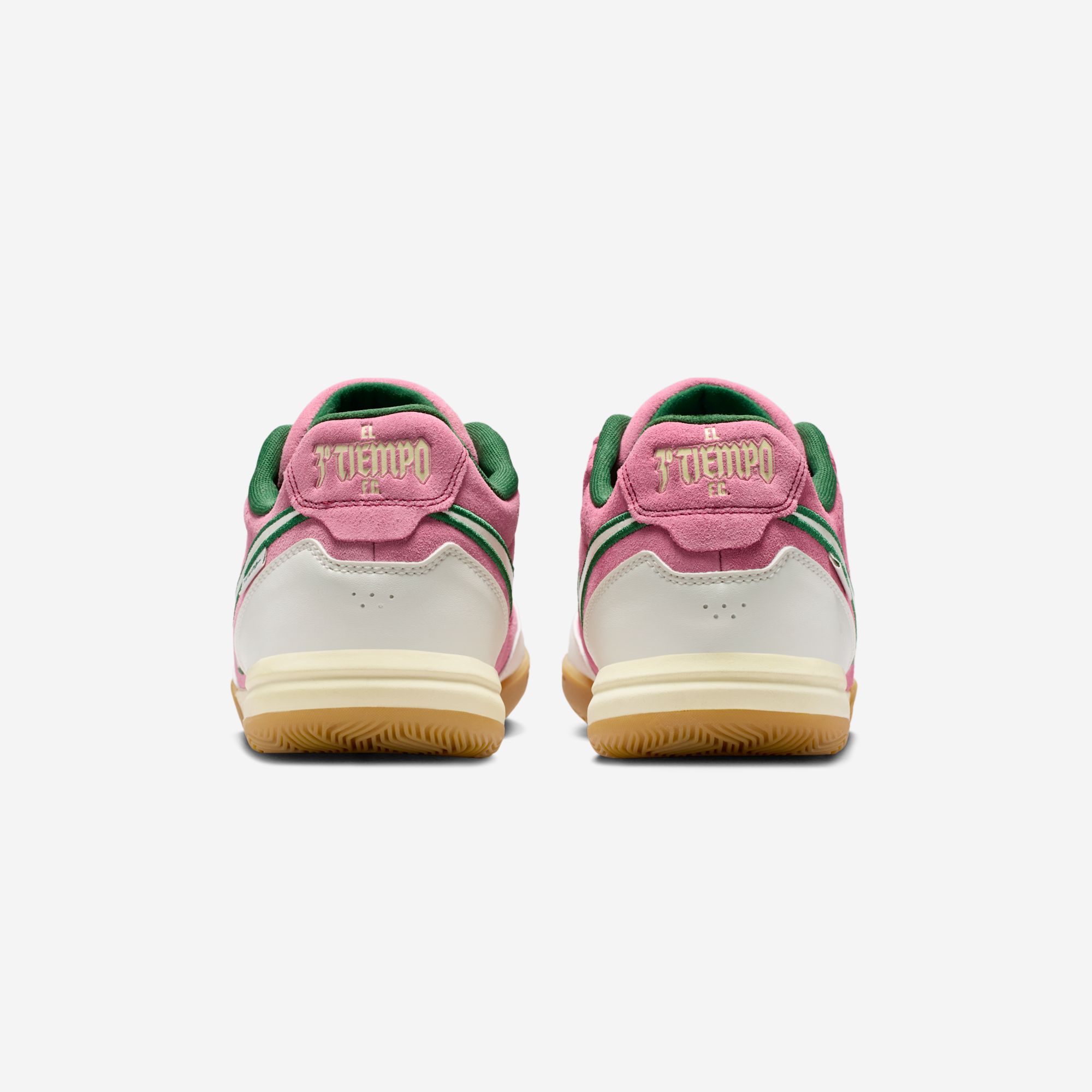 Nike Tiempo StreetGato
