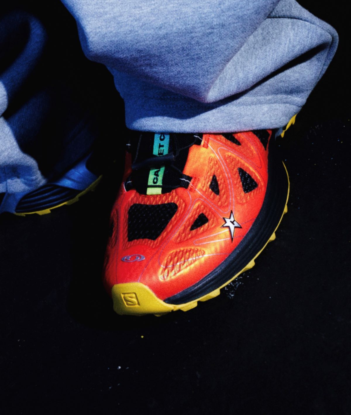 Carpet Company x Salomon XT-Whisper Void
