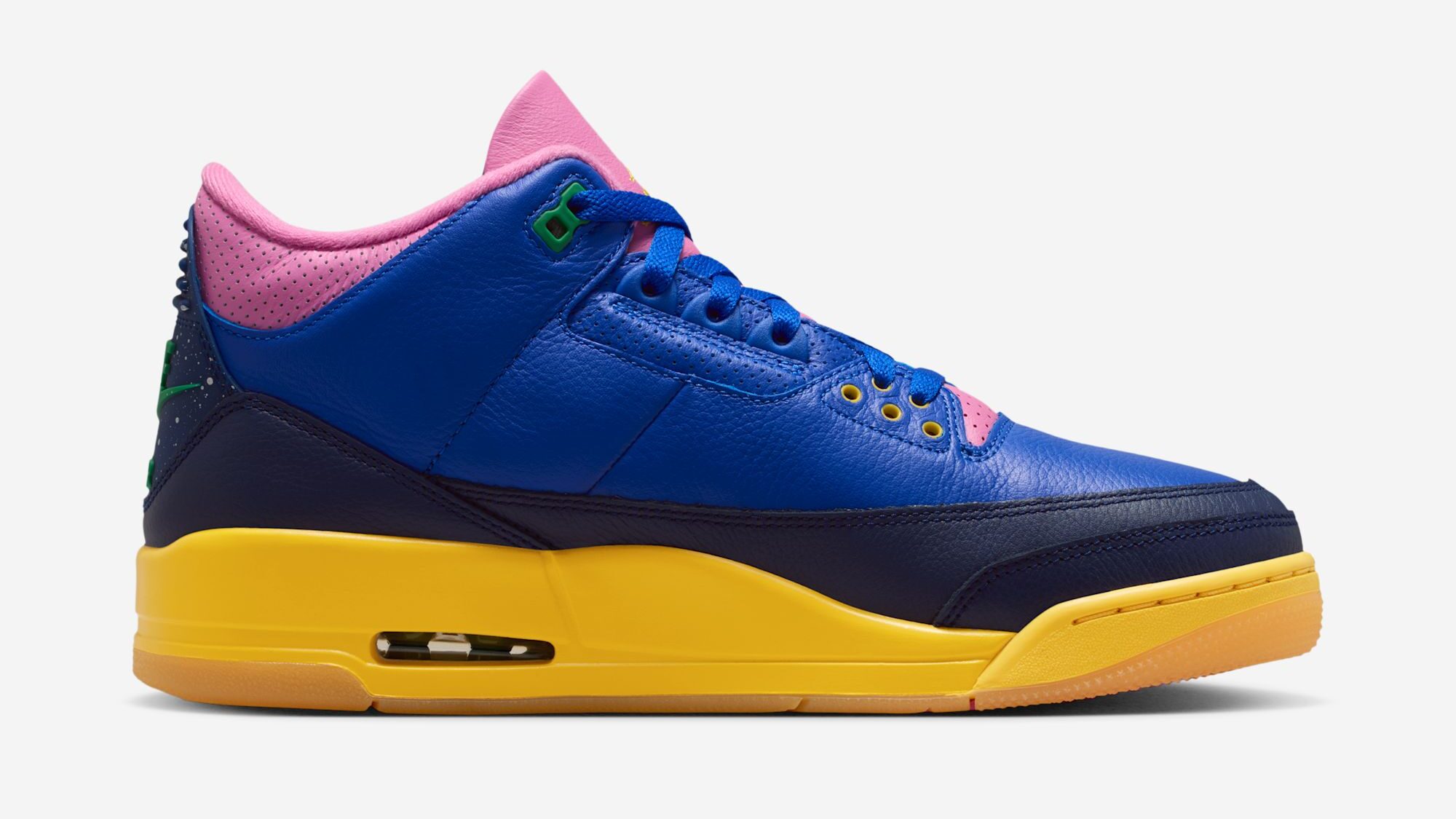 Air Jordan 3 Retro OG Brazil

