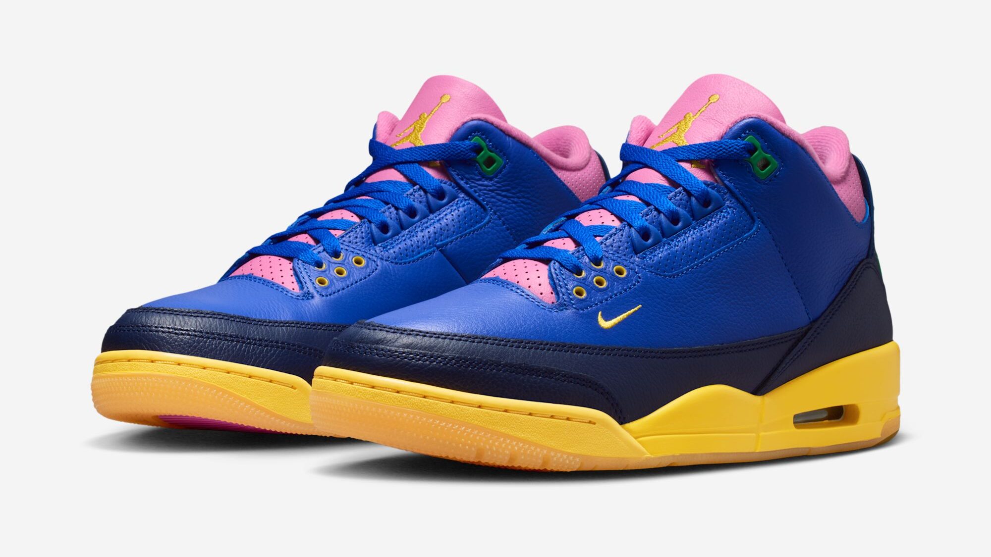 Air Jordan 3 Retro OG Brazil
