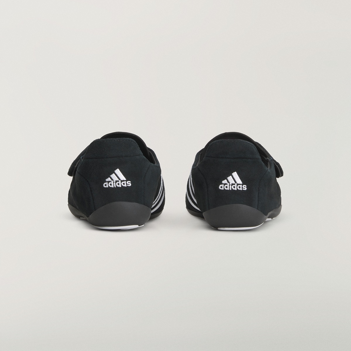 Pharrell x adidas VIRGINIA Vario Flat Earther "Black"