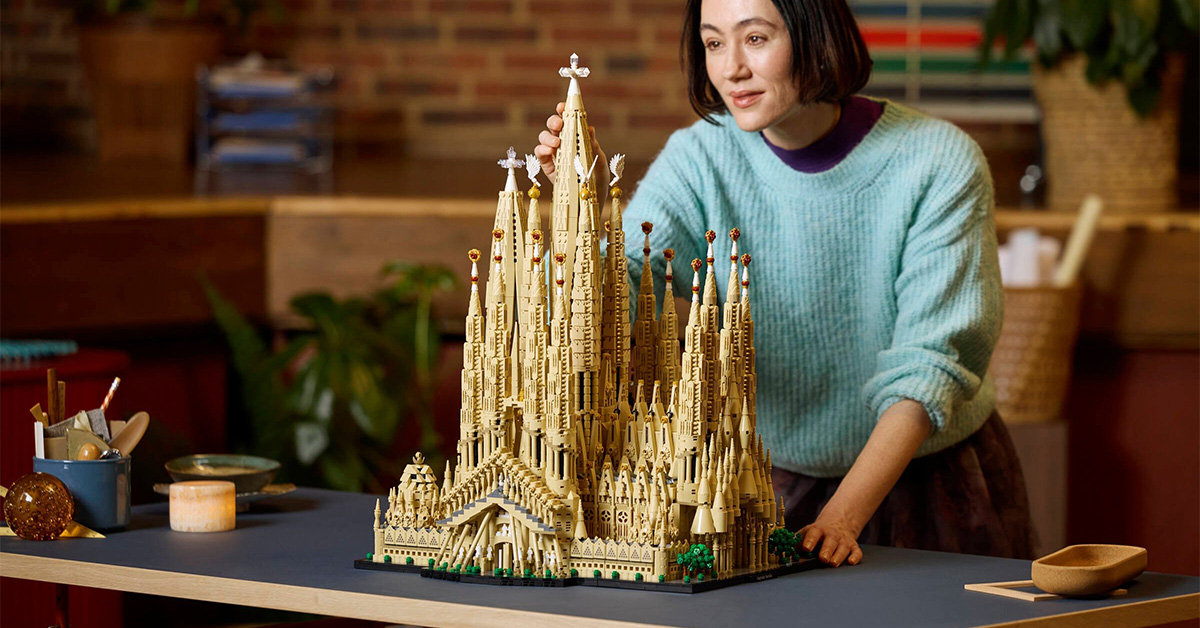 LEGO Reveals Largest Set Ever with 12,060-Piece Sagrada Família