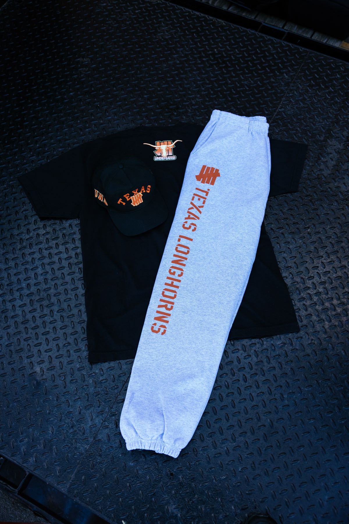 UNDEFEATED x College Vault
