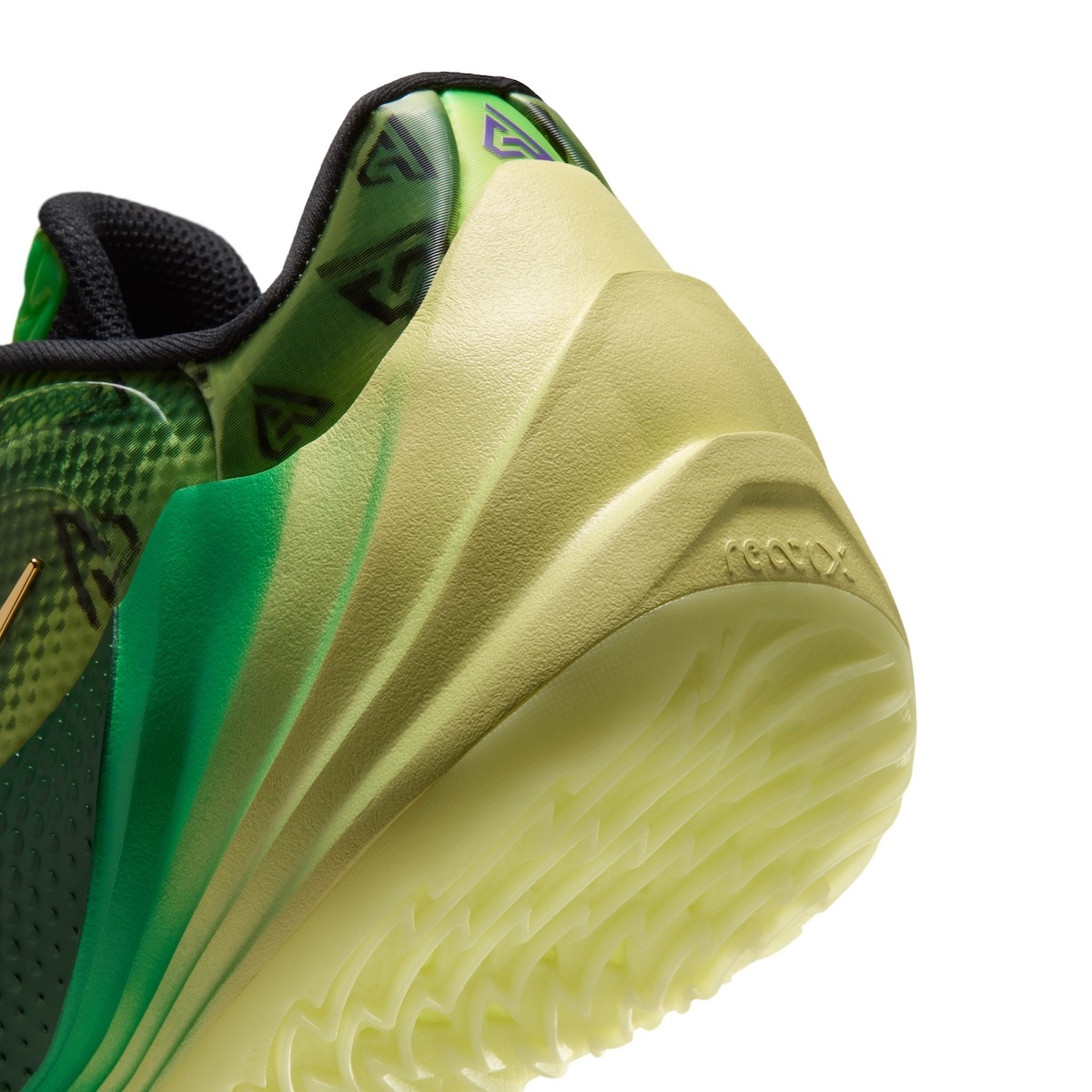 Nike Giannis Freak 8 "Trick Question"