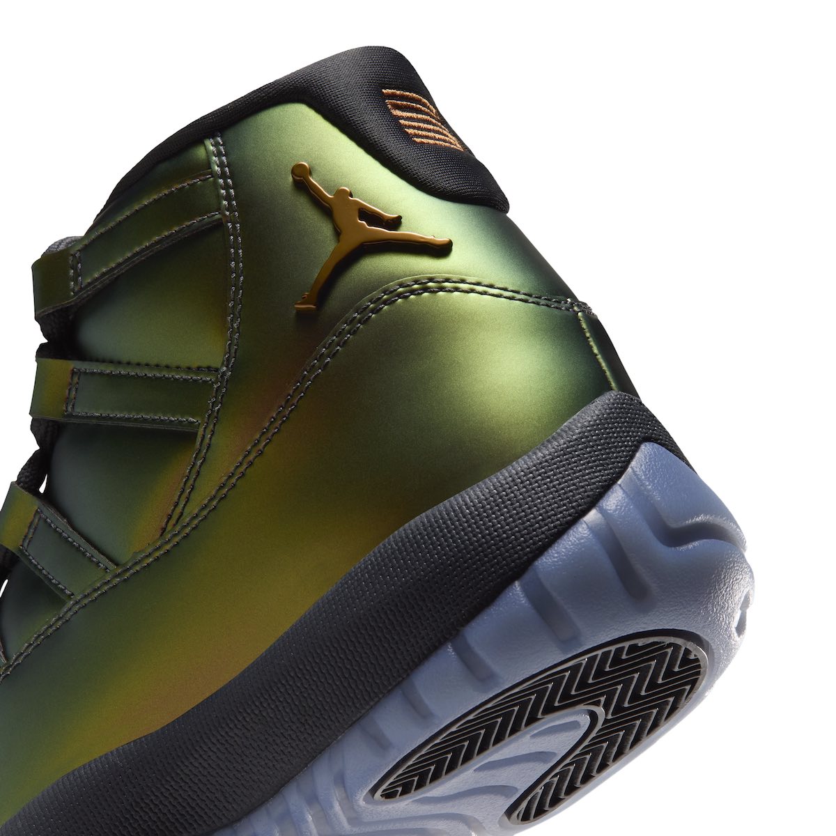 Air Jordan 11 Retro "Magic Ball"
