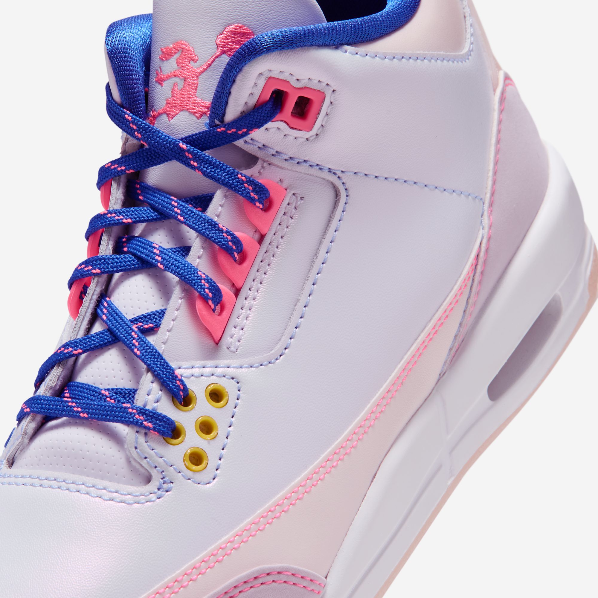 Air Jordan 3 SE "Lola"